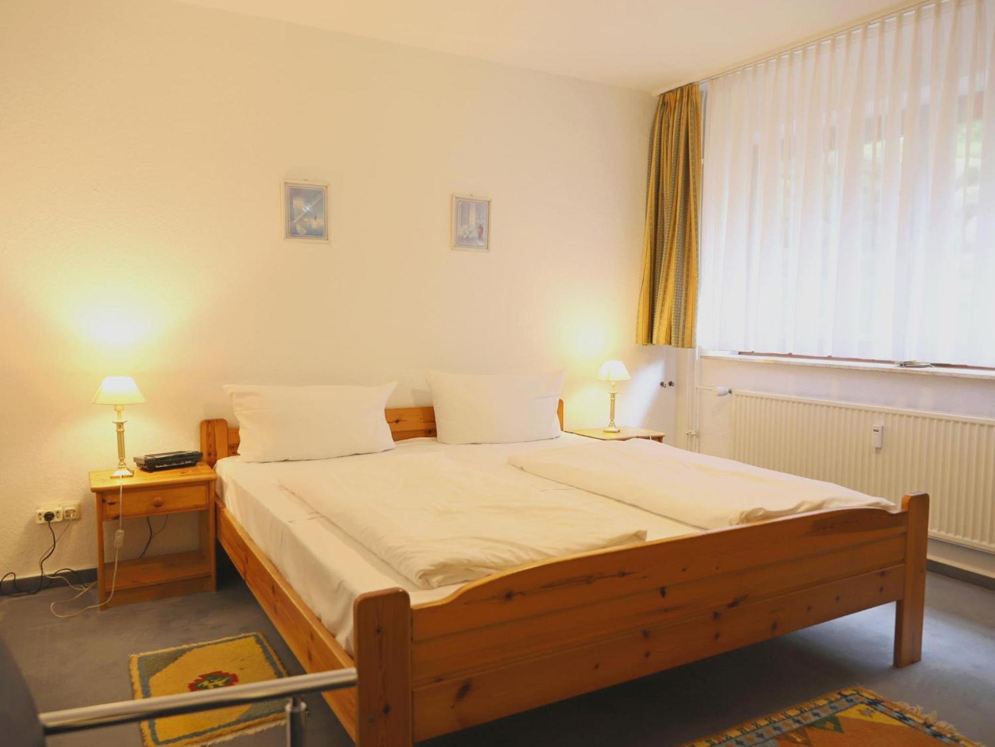 Ruhig Gelegenes Haus Am Ortseingang Von Wenningstedt Apartment Exterior foto