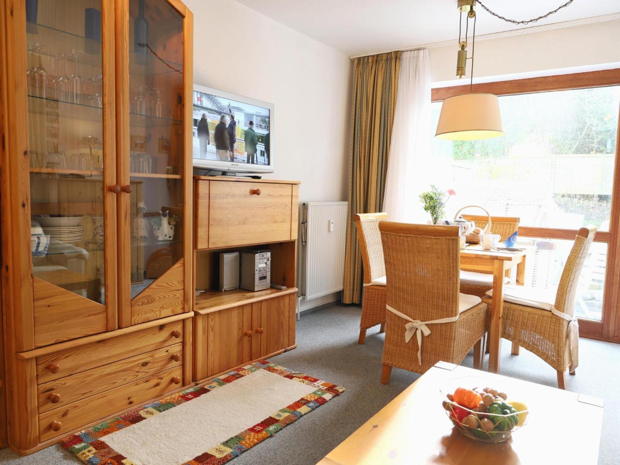 Ruhig Gelegenes Haus Am Ortseingang Von Wenningstedt Apartment Exterior foto